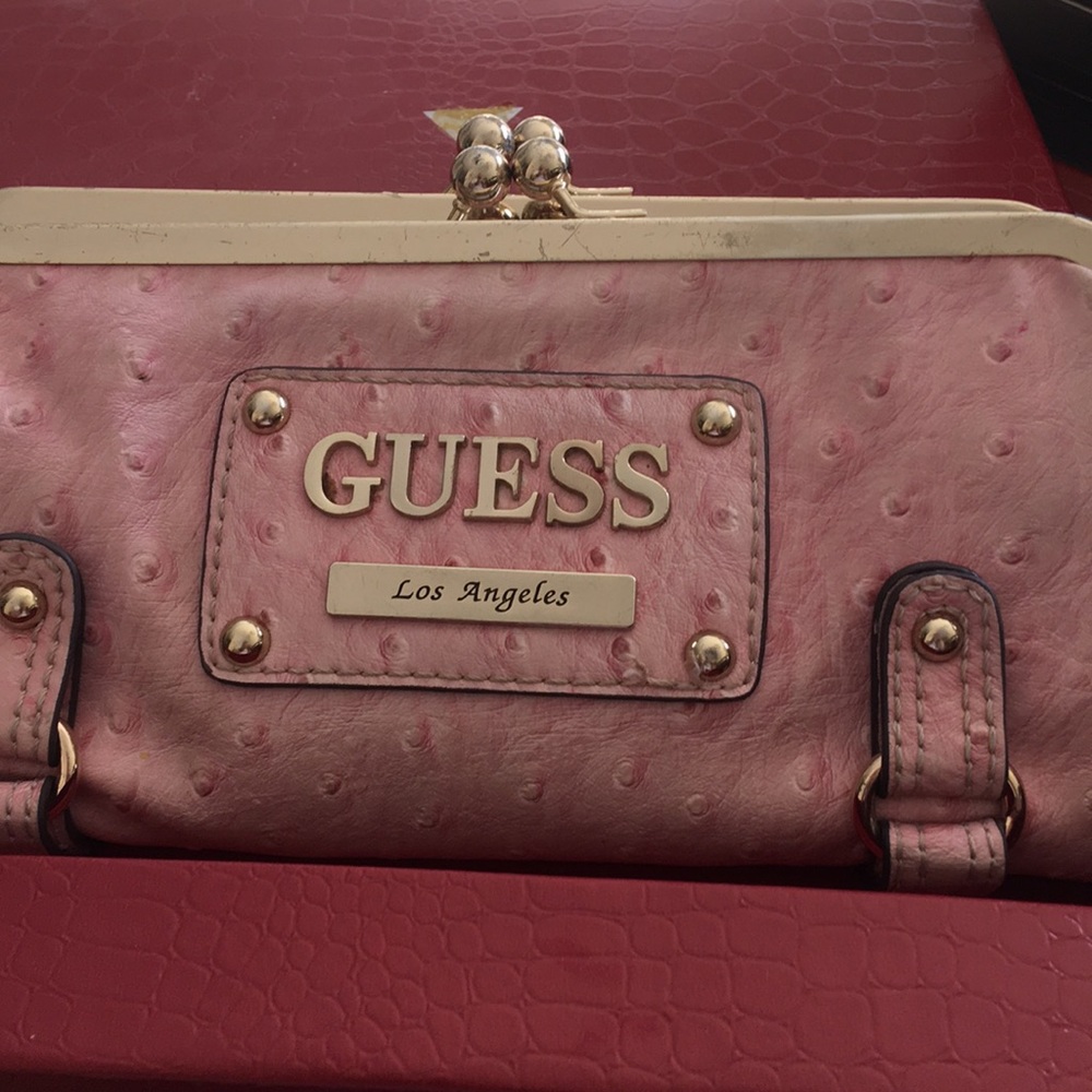 Guess pink Wallet